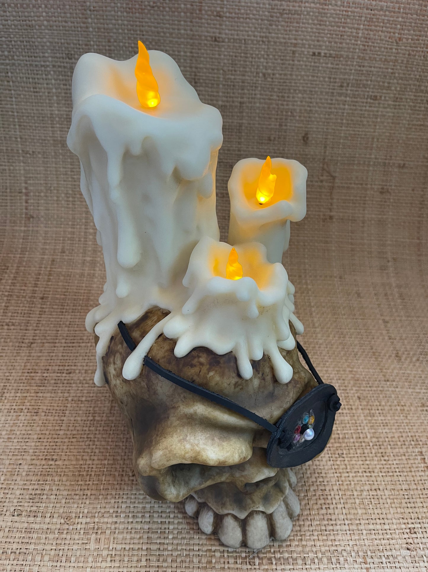 One Eyed Willy Candle Skull